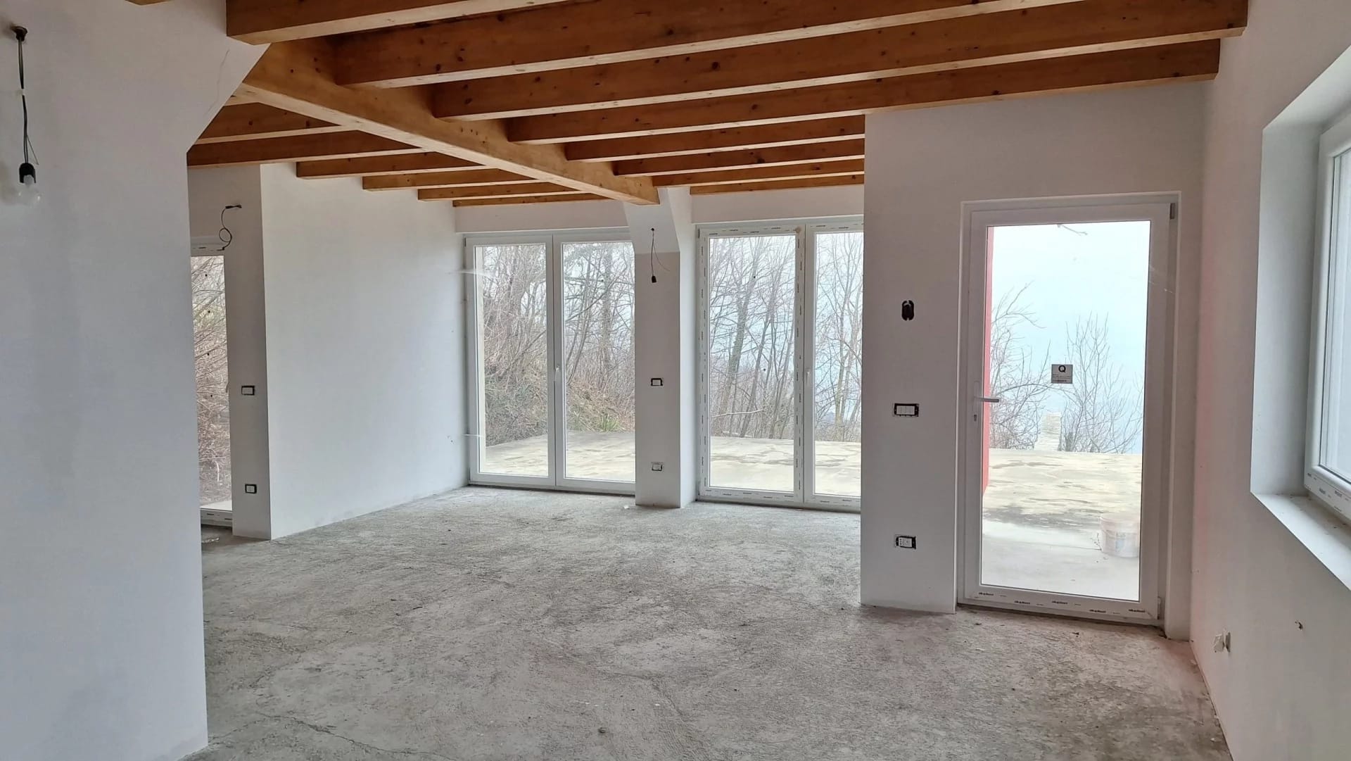 Villa di nuova costruzione con vista panoramica sul Lago di Como a Varenna