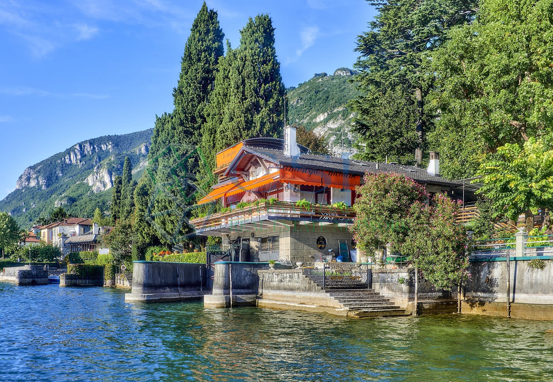 ITALIA – Villa sul lago di Como - Lierna
