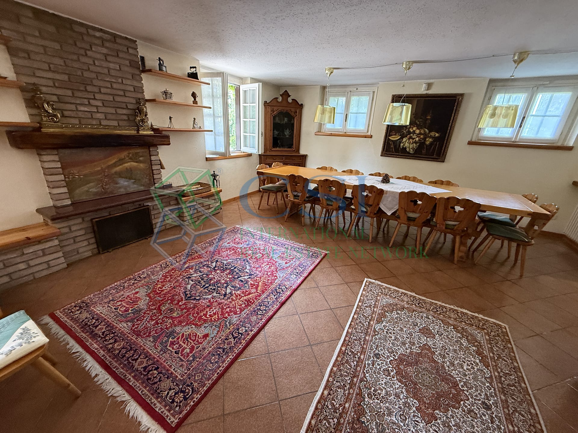 Villa padronale con piscina, dependance e parco privato a Merone