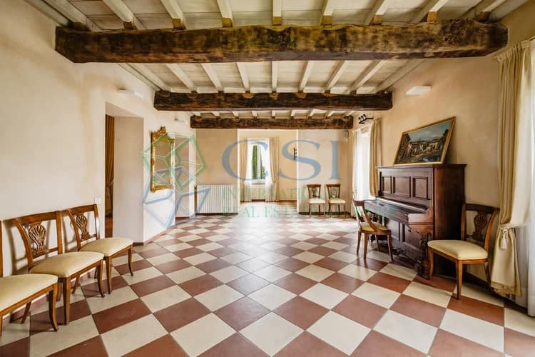 Villa storica ad Azzate