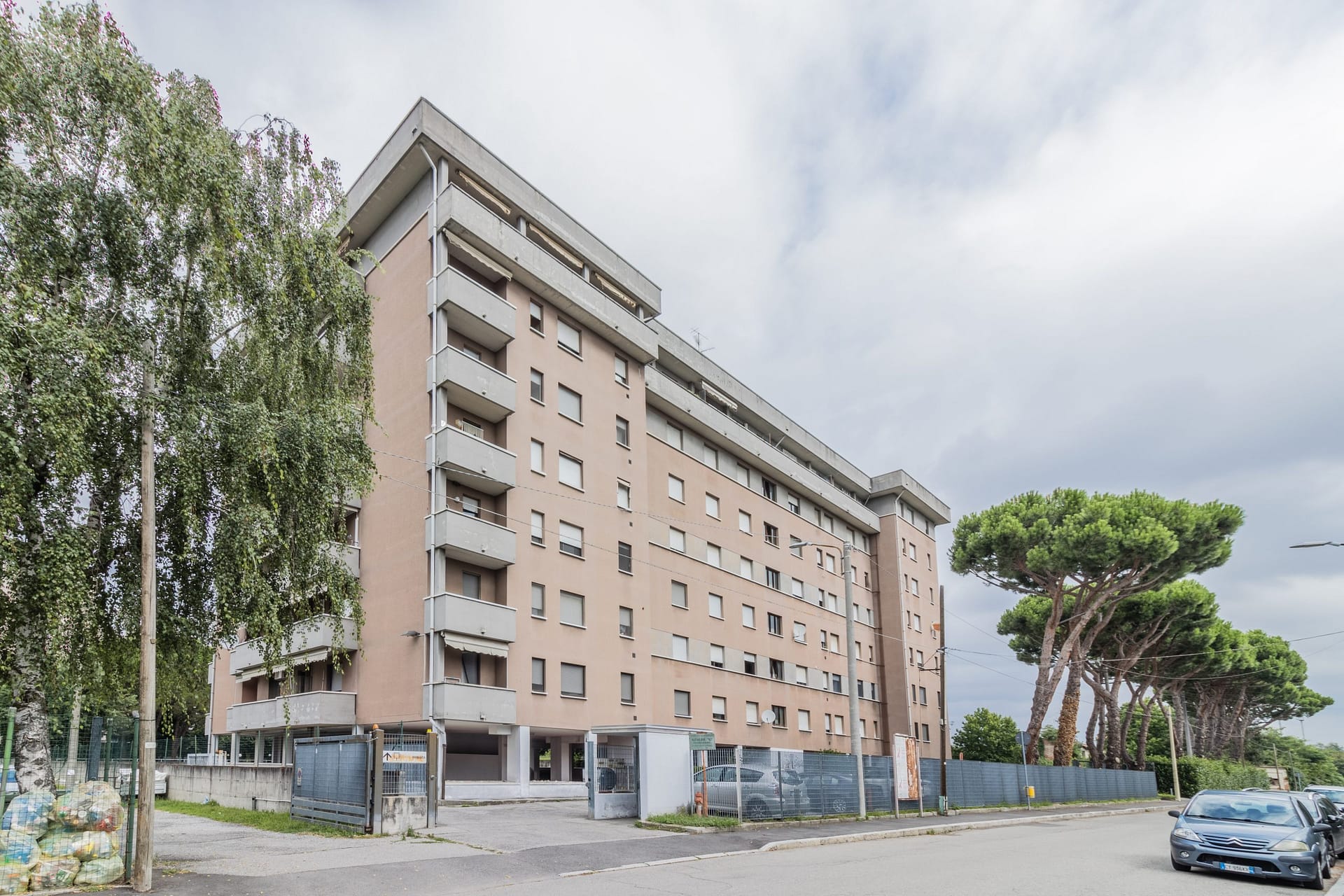 Venduto con metodo OMH trilocale– GALLARATE – Via Dei salici n. 15/B